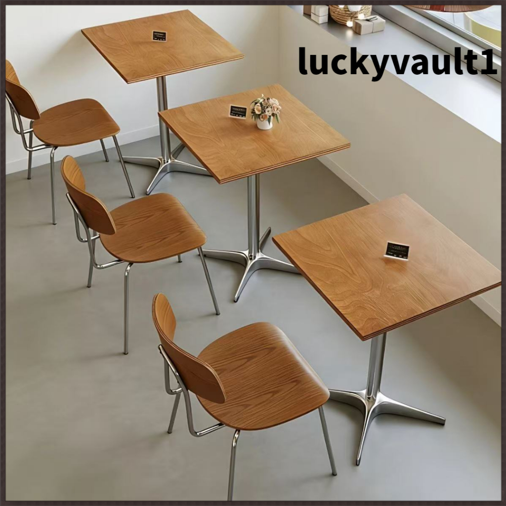 โต๊ะรับประทานอาหารสไตล์มินิมอลในร้านกาแฟ โต๊ะทรงสี่เหลี่ยม/กลมสีวอลนัทสไตล์ร้านอาหารตะวันตกธีมทะเล โต๊ะและเก้าอี้สแตนเลส