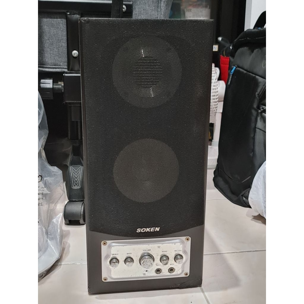 ลำโพง SOKEN ST-11 ใช้งานปกติ เบสแน่น เสียบไมค์ได้ มีเอคโค่