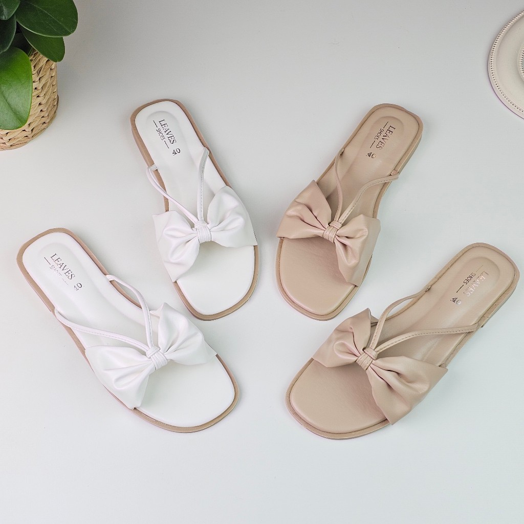 Bow - Leaves Shoes รองเท้าแตะแบบสวม แต่งโบว์น่ารัก [หน้าเท้ากว้าง/เท้าอวบ แนะนำบวกเพิ่ม 1 ไซส์]