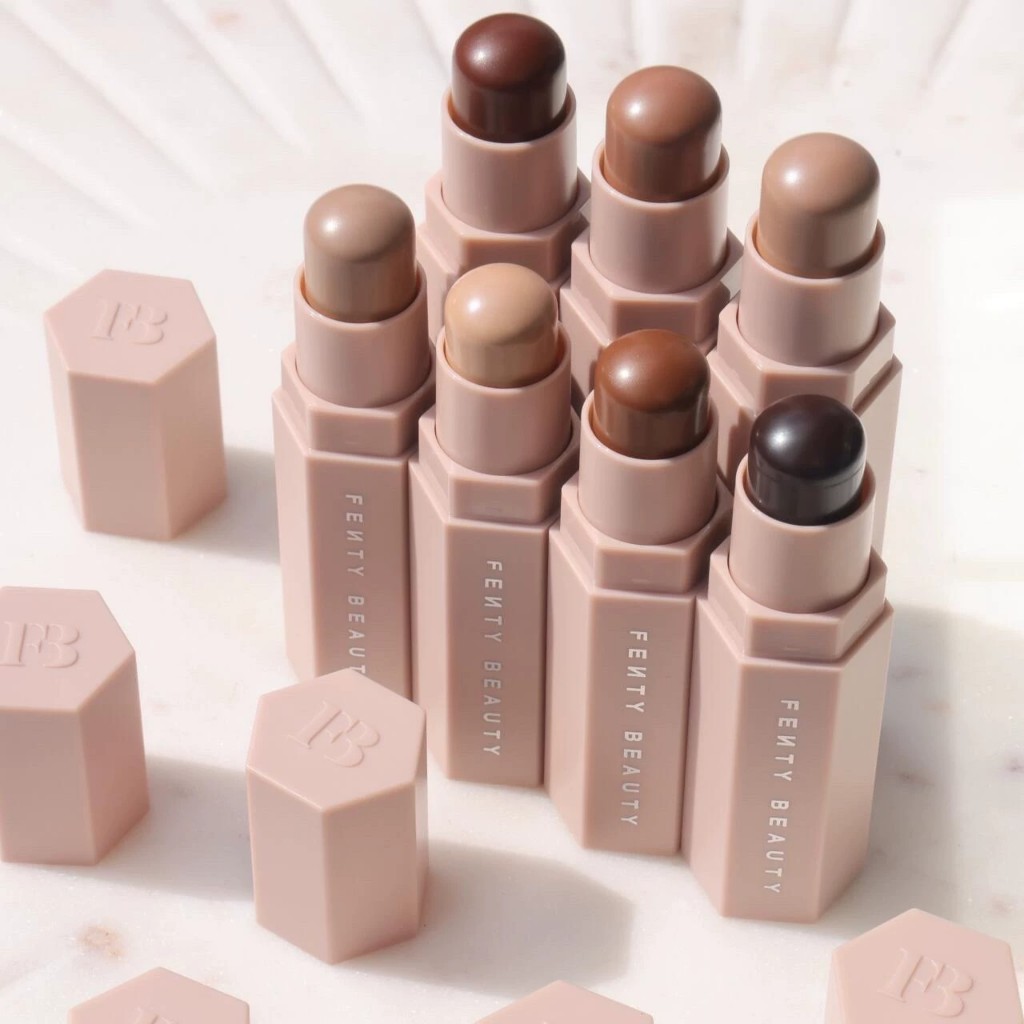 รับประกันของแท้🍧 Fenty Beauty Match Stix Matte Foundation Stick, 7.10 กรัม