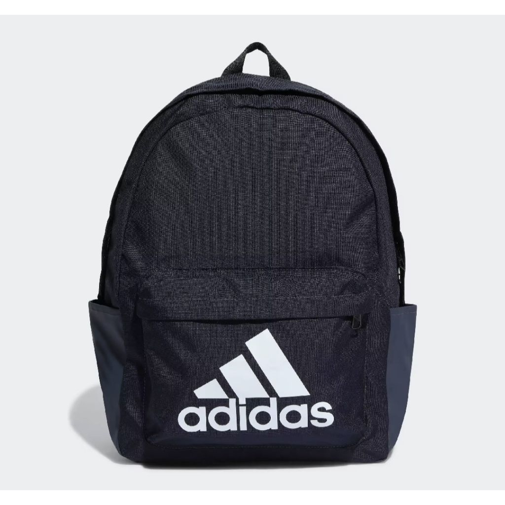 โปรดอ่านก่อนจะถามพร้อมส่งของแท้ของใหม่ป้ายไทยadidas สีกรมน้ำเงิน HR9809