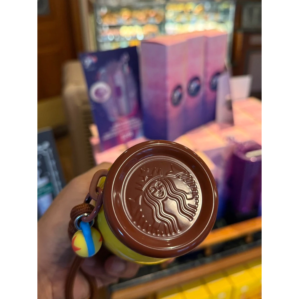 ❤️พร้อมส่งที่ไทย❤️ขวดน้ำออกใหม่ Starbuck x Toy story 5 Hongkong disneyland thumbnail 6