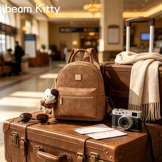 Beam Kitty กระเป๋าเป้สะพายหลังผู้หญิง ลายแมวน่ารัก กระเป๋าเป้หนังPU กันน้ำ กระเป๋านักเรียน แถมพวงกุญแจคิตตี้