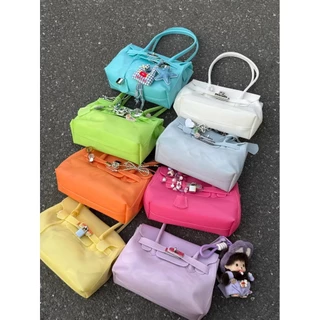 (**พร้อมจัดส่ง)🔥💙Somethingapparels trend Jelly Bag PVC ไซส์ S กระเป๋าเจลลี่สุดฮิตตอนนี้ กระเป๋าโท้ท Shoulder-Kiiikiii