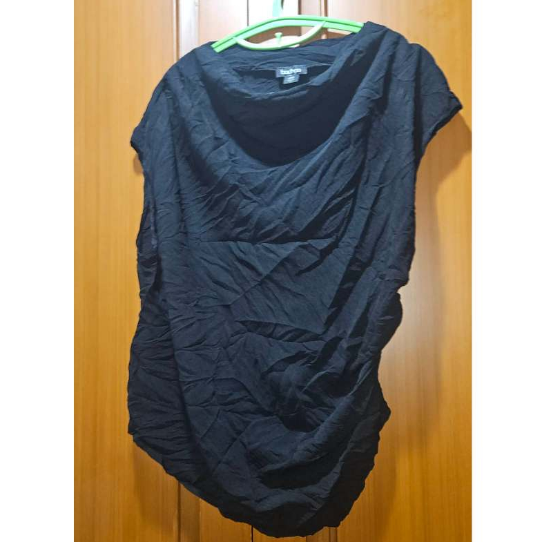 เสื้อแขนกุดสีดำ Black sleeveless top boohoo คอถ่วง eur42 รอบอก 44-46 นิ้ว มือสอง