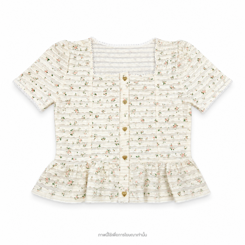 ÉTOILE BNK POLLY TOP เสื้อแขนสั้นดีเทลระบายชาย พร้อมกระดุมทอง