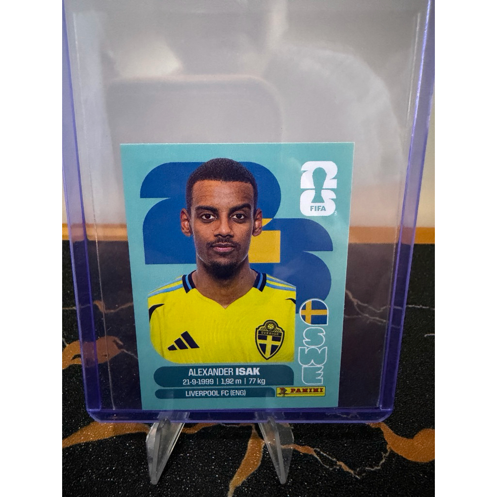 🔥 [Ready to Ship] Panini FIFA - Alexander Isak (Liverpool) - สติกเกอร์สภาพสะสม ใส่กรอบแข็งพร้อมส่ง
