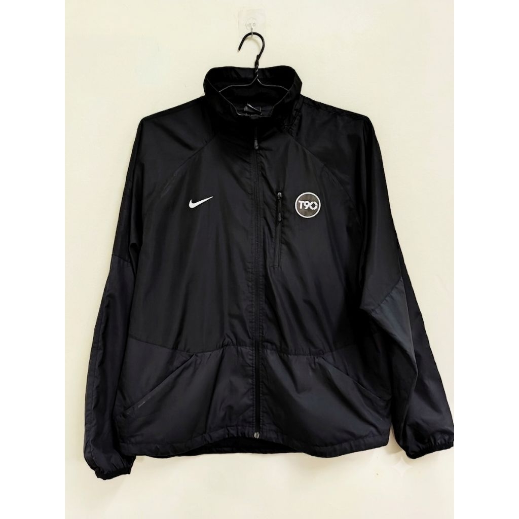 [มือสองสภาพดี] เสื้อแจ็กเก็ตผ้าร่ม Nike T90 (Total 90) ไซส์ XXL ส่งฟรี