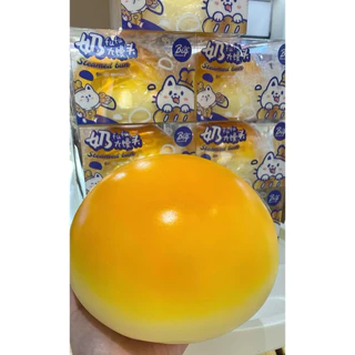 [พร้อมส่ง] 🍞สกุชชี่ขนมปังยักษ์ 7700 นุ่มฟินทะลุมือ!