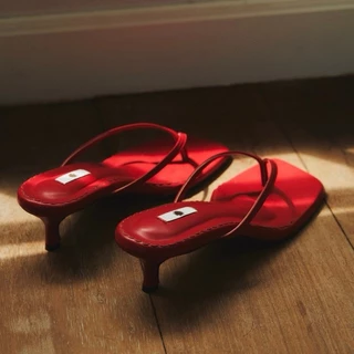 ALEXA KITTEN HEEL SANDALS