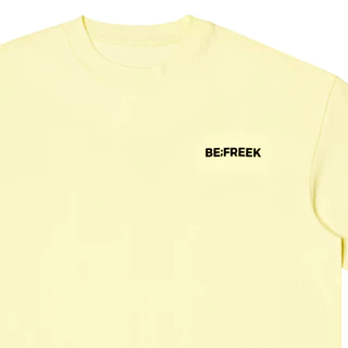 BE;FREEK เสื้อยืดเบสิคสกรีนโลโก้ BE;FREEK ทรง ORIGINAL สีเหลืองอ่อน BE;FREEK BASIC ORIGINAL LIGHT YELLOW LOGO T-SHIRT