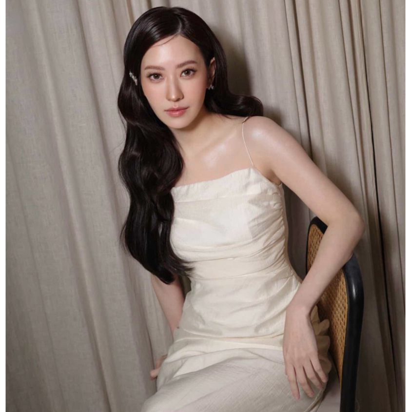 BROWN.BKK - LIKE JENNIE ใส่แล้วรู้สึกมีซีน มี movement สวยจับทุกมุมกล้องแบบไม่มีสะดุด