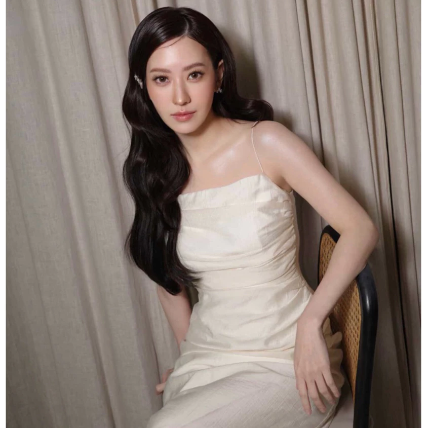 BROWN.BKK - LIKE JENNIE ใส่แล้วรู้สึกมีซีน มี movement สวยจับทุกมุมกล้องแบบไม่มีสะดุด