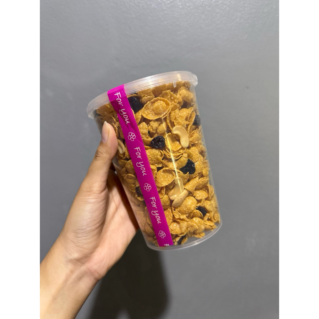 คอนเฟลกคาราเมลชินจัง หอม กรอบ อร่อย ติดใจแน่นอน