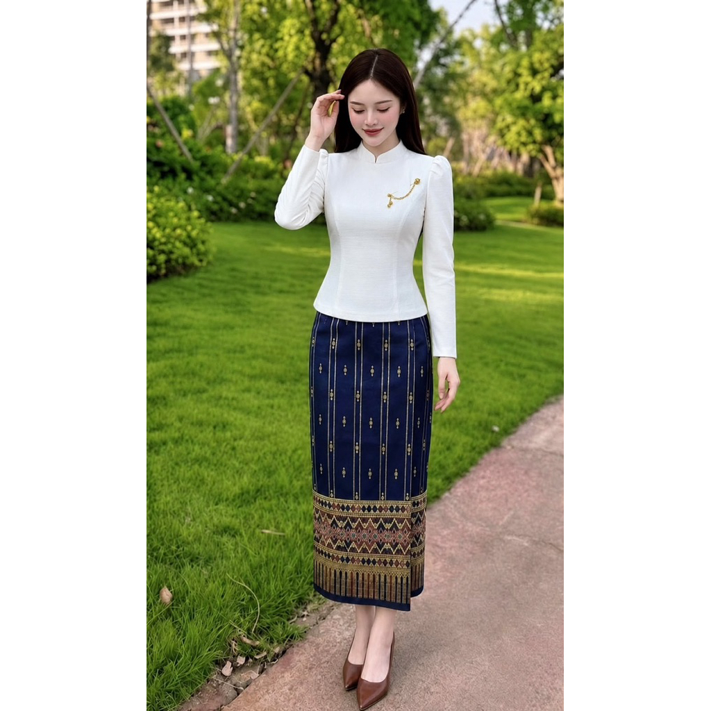เสื้อผ้าฝ้าย ชรงคอจีบ กระดุมหลังสินค้าพร้อมส่ง
