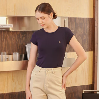 เสื้อยืดคอกลม รุ่น Chloe Basic Top (A30)