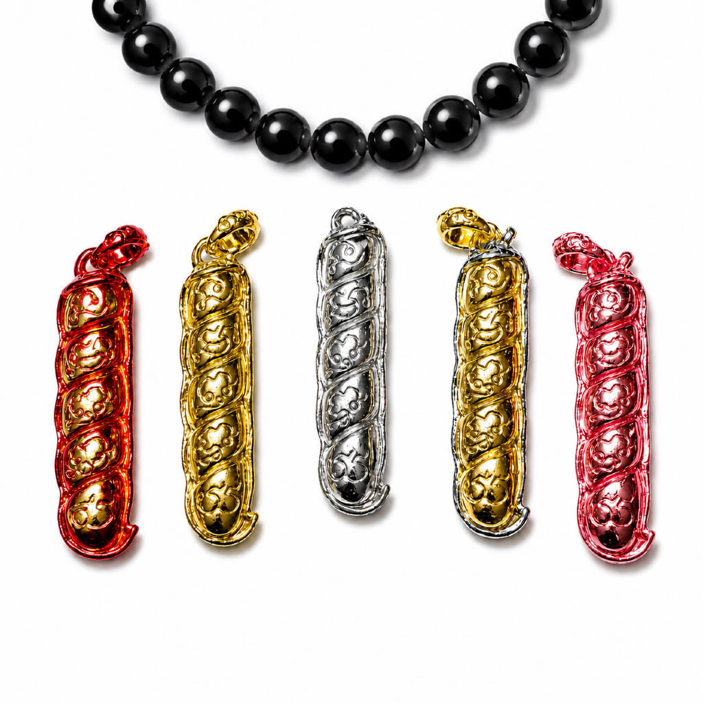 Leila Amulets ถั่ว 5 เม็ด รวย 7 ชั่วโคตร (พร้อมกำไลหินหรือพวงกุญแจตามรูป)