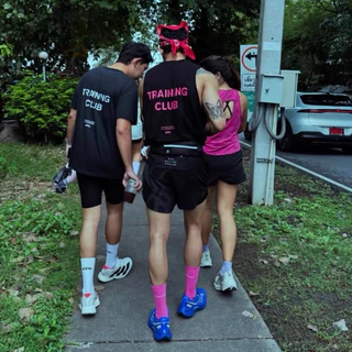(พร้อมส่ง)ถุงเท้า UVU Running Sock (Pink)