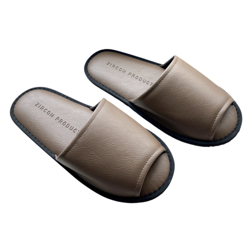 Slippers หนังPU810 ไซส์L(39-42)นุ่มมาก น้ำหนักเบาพื้นStandard  สีน้ำตาลไม่ต้องซัก เช็ดได้ด้วยน้ำเปล่า