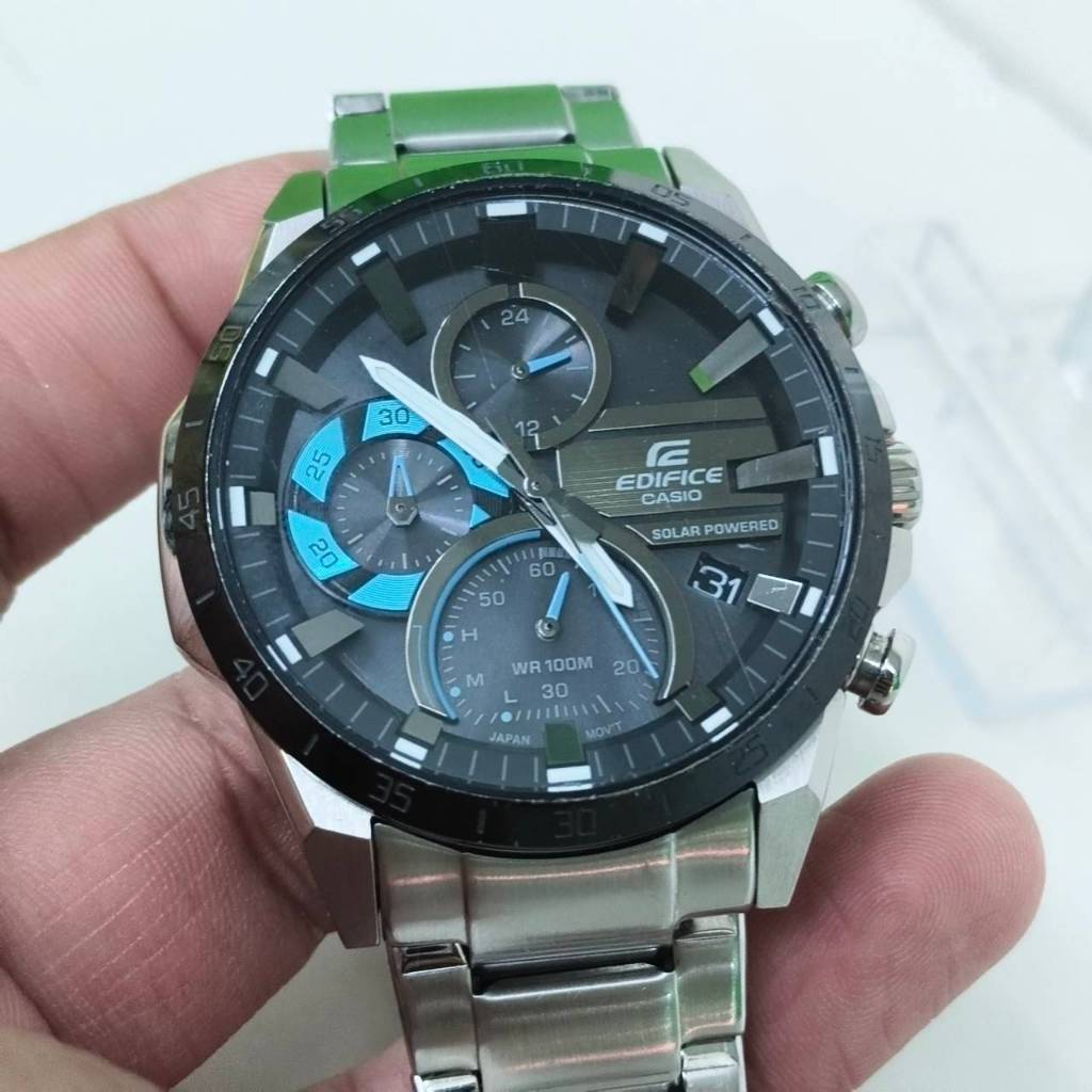 นาฬิกา Casio Edifice EQS-940 Solar Powered Chronograph WR100M สายเหล็ก