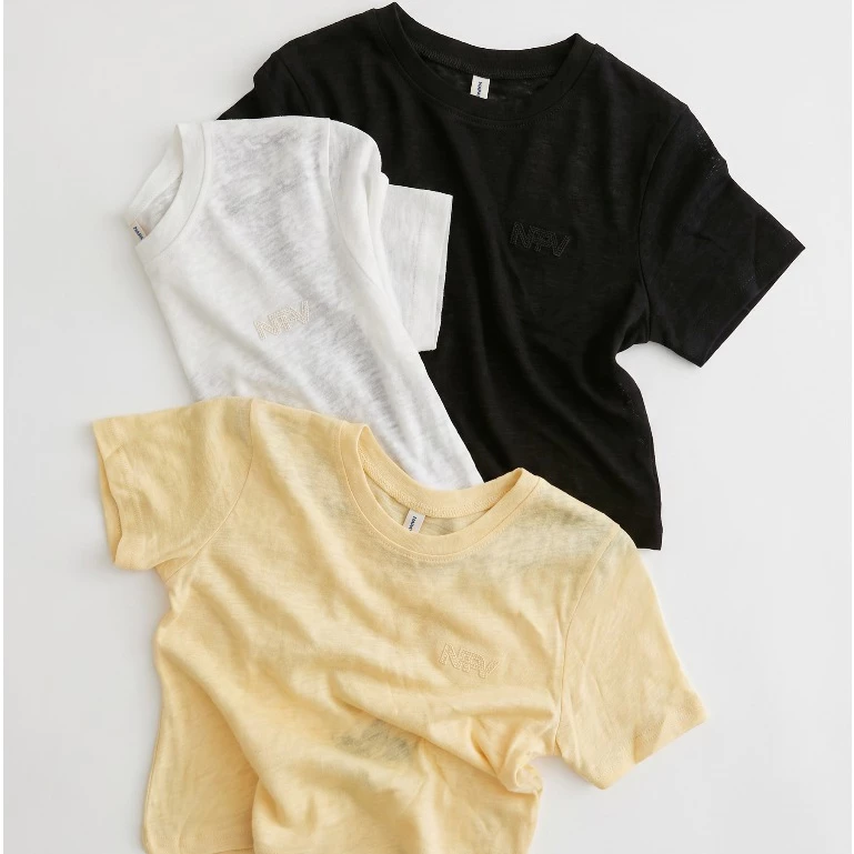 NAPATVOGUE - BLAIR TOP เสื้อยืดผ้าสลาฟผสมไหมพรม