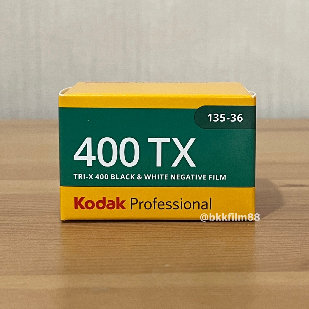 ฟิล์มขาวดำ Kodak TRI-X 400 35mm 135-36 Black and White Film 400TX ฟิล์มถ่ายรูป 135