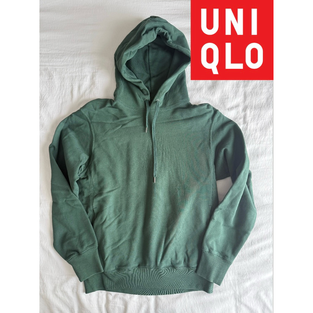 เสื้อกันหนาว เสื้อฮู้ด UNIQLO แท้ 💯 hoodies มีกระเป๋าข้าง สภาพดีมาก