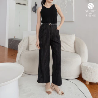 รุ่น Shine Stripe ความยาว 37 นิ้ว สำหรับสูง 147-155 กางเกงขากระบอกเรียบหรู ผ้านุ่มทอพรีเมียม ทรงสวยใส่สบาย