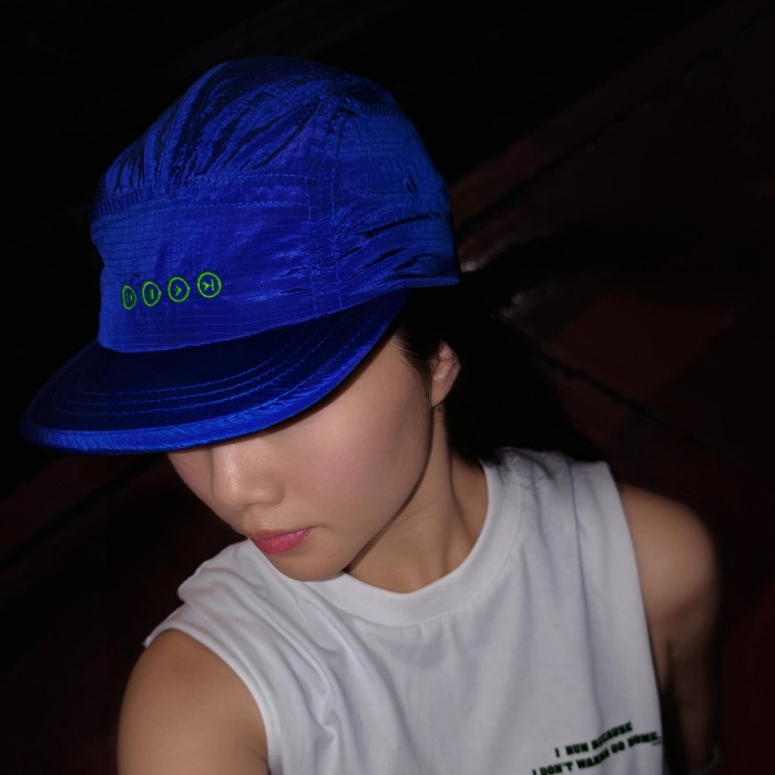 Ultralight headwear Ultrablue (หมวกออกกำลังกาย)