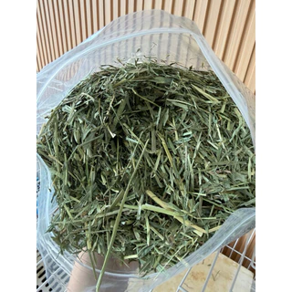 RabbitHill หญ้าทิมโมธีสับหยาบ 1kg.หญ้ากระต่ายเด็ก หญ้าแกสบี้อาหารเต่าบก
