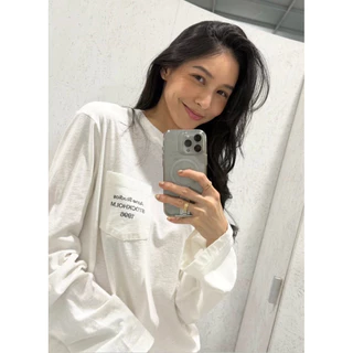BY IRA (2515) Acne Pocket Top เสื้อแขนยาวสกรีนตัวอักษรด้านหน้า ใส่ลำลอง เนื้อผ้านิ่ม