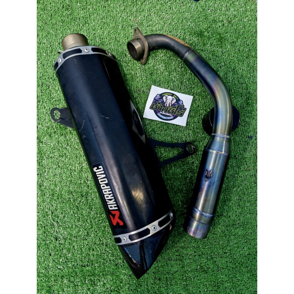 AKRAPOVICสำหรับใส่XMAX 2017-2020