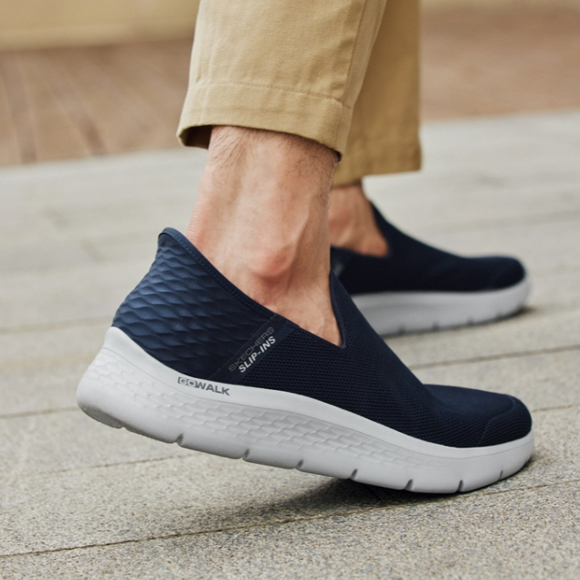 Skechers สเก็ตเชอร์ส รองเท้าผู้ชาย Men Slip-ins GOwalk Flex No Hands Walking Shoes - 216491-NVY — صورة 4