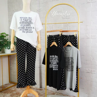 เซทเสื้อยืดคอกลมแขนสั้น ทรง Oversize งานสกรีนกลางอก มาพร้อมกางเกงขายาว6ส่วน ทรงขาม้าเข้ารูป