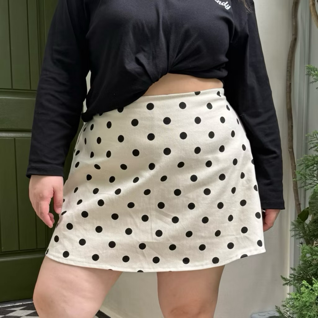 Polka Dot Skirt กระโปรงลายจุดผ้ายีนส์ครีม 🍰 wendystore19