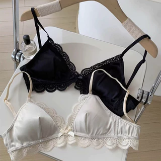 ✨ มาใหม่ พร้อมส่ง🎀Lace🎀บราเสริมทรง ขอบลูกไม้ คัพสามเหลี่ยมนุ่ม กระชับสวย นุ่มสบาย อ่อนโยนต่อผิว สวมใส่สบาย