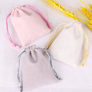 (Free Gift) ถุงผ้ากำมะหยี่ ถุงใส่ของหูรูด ถุงผ้า สำหรับแถมเท่านั้น สุ่มสี