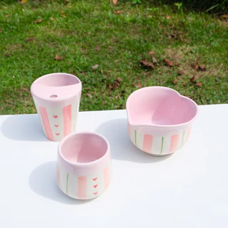 Kokoro Chawan Stripe by Pimmy’s Love Express ถ้วยชงมัทฉะลายทาง สีชมพูพาสเทล น่ารัก สดใส ใช้งานแล้วมีความสุขสุดๆ