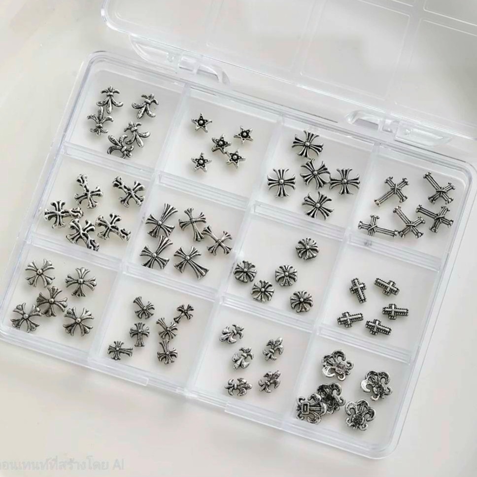 อะไหล่ตกแต่งเล็บ โครมฮาร์ท แบบตลับ 12 ช่อง คละไซส์ พร้อมส่ง