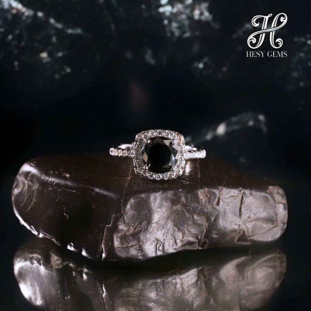 แหวนBlack Diamond RO 2.17ct ล้อม Moissanite Round Cut Black Diamond 2.17 ct Ring Surrounded by Moiss