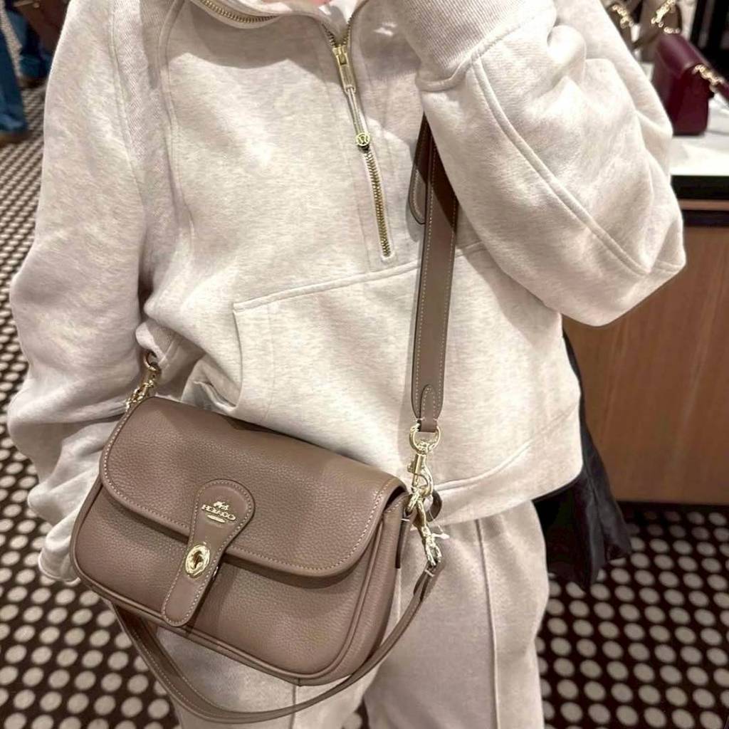 💚แท้💯 พร้อมส่ง💚กระเป๋าสะพายข้าง สะพายไหล่ ครอสบอดี้ CY683 Coach Hadley Shoulder Bag สายสั้นถอดได้ สา