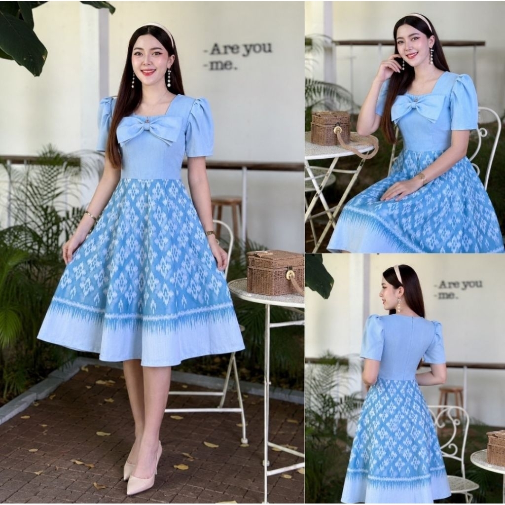 ชุดเดรสผ้าทอลายไทยสีฟ้า ทรางย้วย 8 ชิ้น เสื้อคอเหลี่ยม แต่โบหน้า งานมีสาบคอสวยดูแพงมากค๊า ซิปซ่อนด้านหลัง