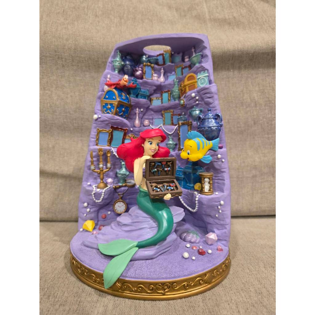 Disney Showcase Collection: Ariel's Secret Grotto