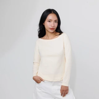 V21 – เสื้อยืดปาดไหล่ซ้อน แขนยาว