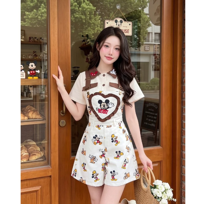(มี3XL) สีครีมน้ำตาล Bakery Bun Dress เซ็ต 2 ชิ้น เอี๊ยมขาสั้นกระเป๋าหน้ายีนส์พิมพ์ลายสายปรับได้ + เสื้อเชิ้ตกระดุมหน้า