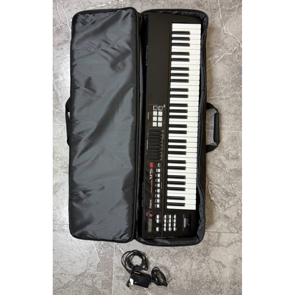 Simpel รุ่น KB2 กระเป๋าคีย์บอร์ด Roland XPS10 แบบผ้า สีดำ ขนาด 103x32x9 cm.(ตรงรุ่น)