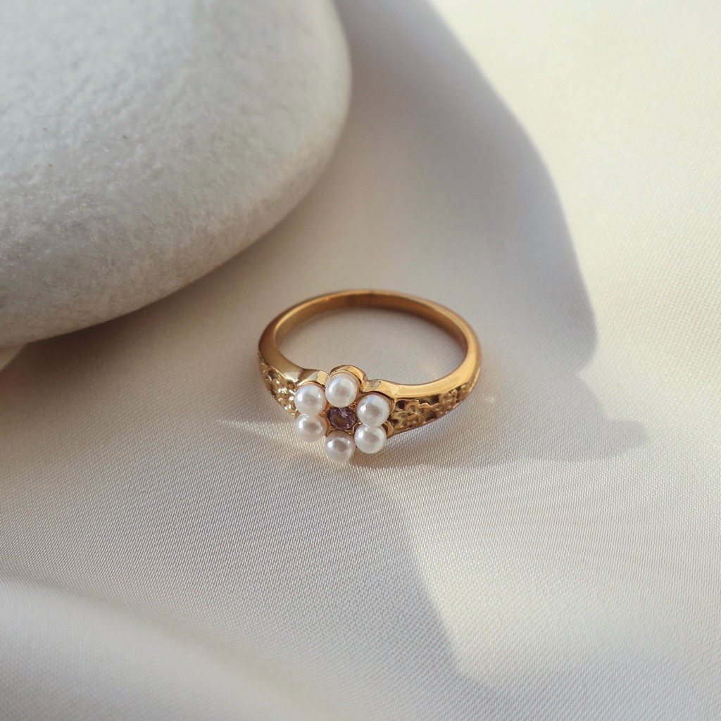 gigaglam loulou ring | แหวนดอกไม้ สแตนเลสตีล