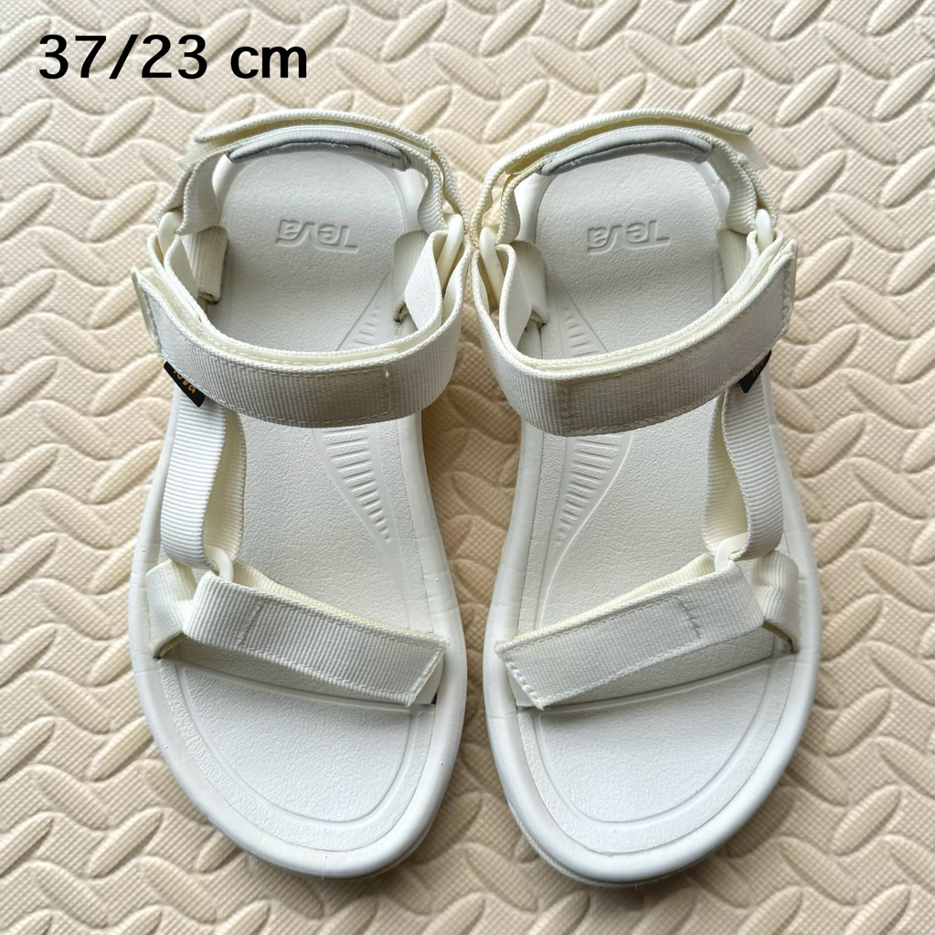 รองเท้ามือสอง Teva Hurricane XLT2 สีขาว (BE848)