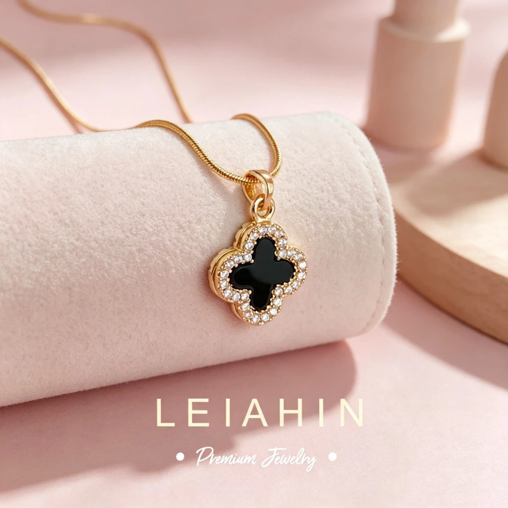 LEIAHIN สร้อยคอแฟชั่น โชคเกอร์จี้โคลเวอร์สี่แฉกนำโชคสำหรับผู้หญิงเครื่องประดับแฟชั่นประจำไม่ลอกไม่ดำ