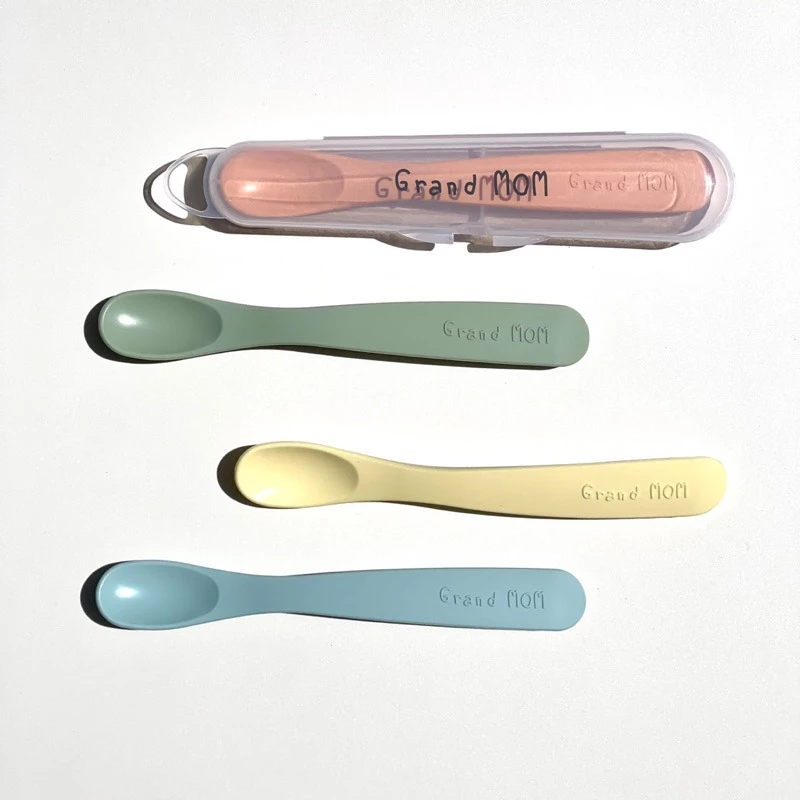 ช้อนซิลิโคน 6m+ foodie's start spoon ช้อนป้อนข้าวเด็ก 🥄 grandmom (แกรนด์มัม)